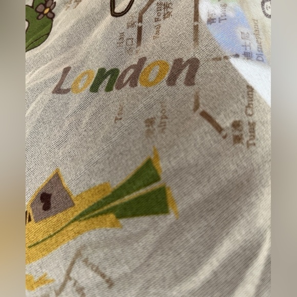 SCARF Sheer Charming Made Italy World Cities Whimsical Pattern Lightweight - Picture 6 of 12